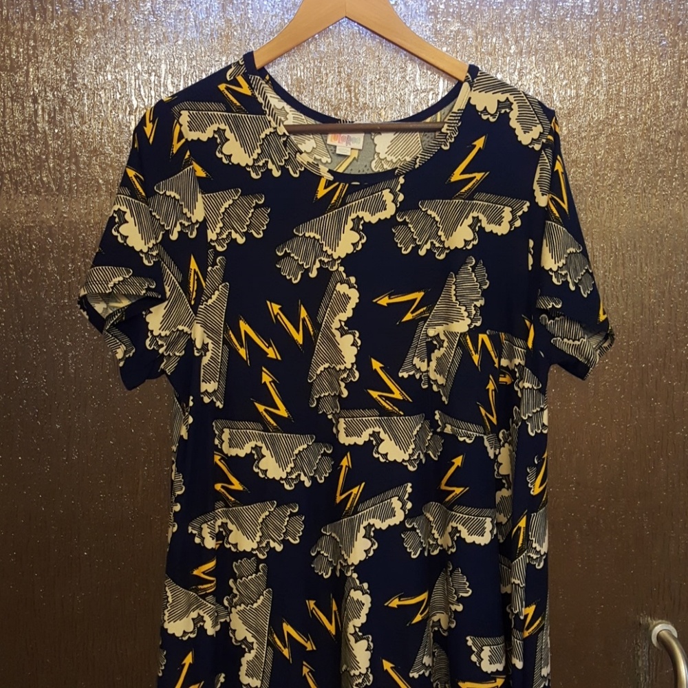 3x Lularoe carly